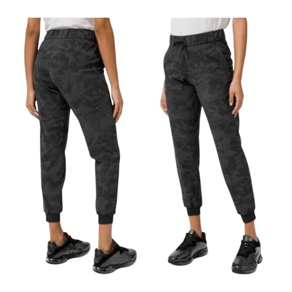 lululemon athletica Pants - Lululemon Women’s On the Fly Jogger 28" Luxtreme Heritage 365 | Size 8 | Camo